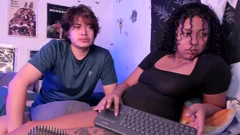 Sam and Nico online show from March 22, 2:04 am