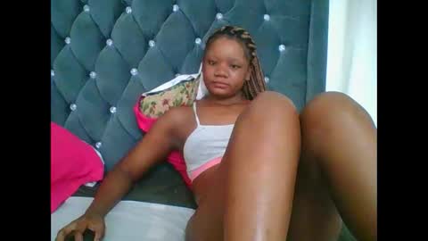 LOYCE online show from January 13, 7:43 pm