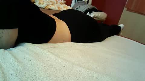 Makenzie online show from November 2, 1:44 pm