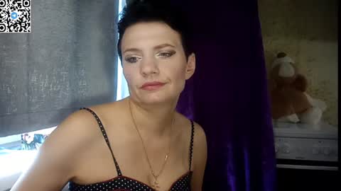 hotmamaqueen234 online show from June 30, 11:20 am
