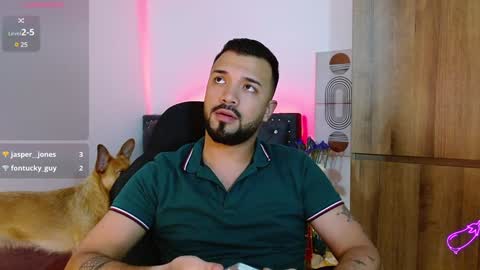 Snapshot of hotmathewv chatting on December 3, 6:43 am mathew online show from December 3, 6:43 am