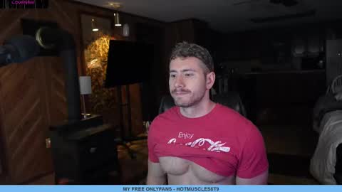 hotmuscles6t9 online show from March 11, 3:58 am