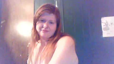 hotredhead666 online show from January 13, 6:21 am