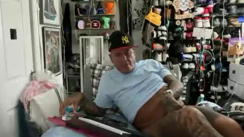 hotstuff775616 online show from March 7, 5:07 am