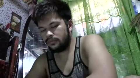 HottestPinoy32 online show from February 12, 6:08 am