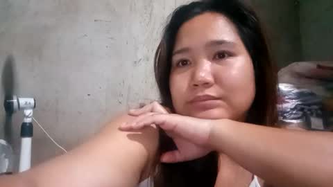 hottiecum27 online show from March 7, 10:10 pm