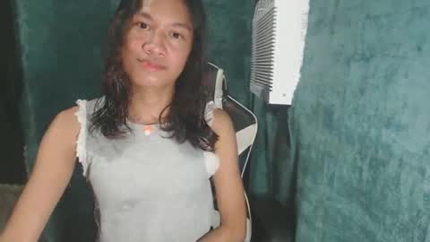 hottiest_luna online show from May 10, 2:18 am