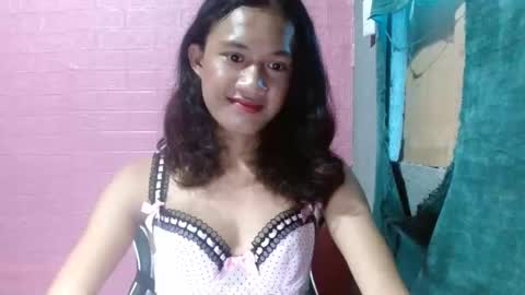 hottiest_luna online show from June 7, 9:25 am