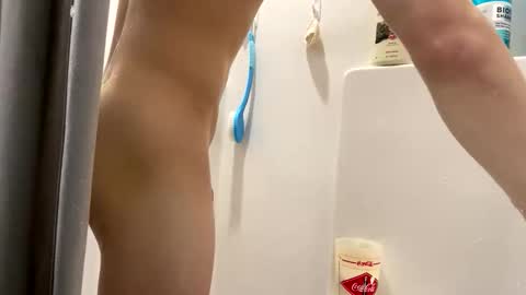 hottiewithabody101 online show from November 14, 9:05 pm