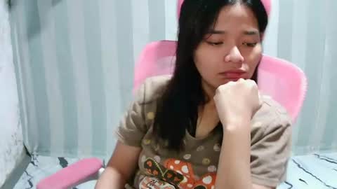 hottypinay300716 online show from July 16, 2:04 am