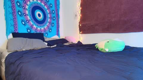 Lili Vixen online show from December 20, 3:25 am