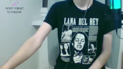 twinkie online show from February 8, 7:59 pm