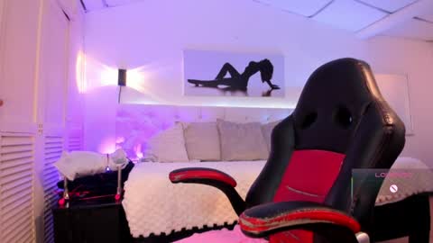    online show from July 11, 5:16 pm