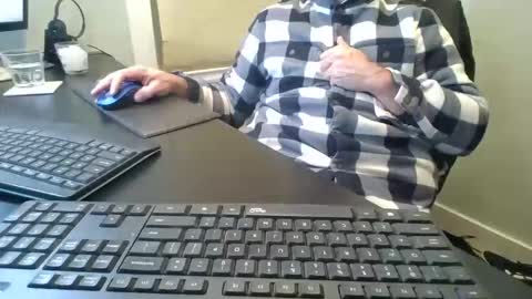 hoverday online show from February 5, 4:05 am