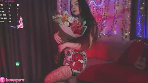 Mia online show from June 19, 4:57 pm