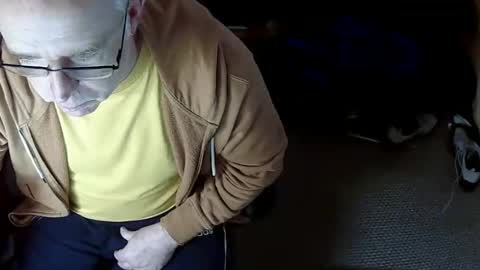 hrnysteve online show from December 4, 11:10 am