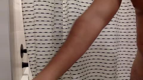 HugeBlast online show from December 19, 3:29 am