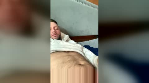 hugecock475 online show from January 17, 10:02 am