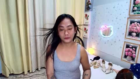 Snapshot of hugejuicyhotdog chatting on October 10, 9:26 am hugejuicyhotdog online show from October 10, 9:26 am