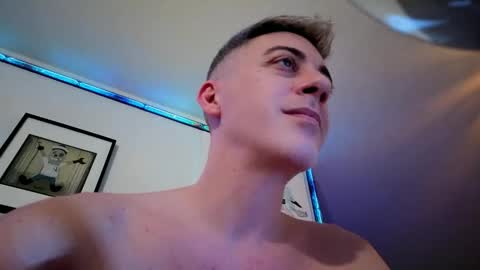 Hugo online show from February 1, 11:24 pm