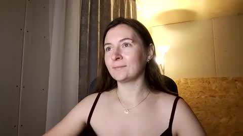 HumpyGrey online show from November 18, 5:49 pm