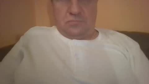 Snapshot of hungariandaddyy1975 chatting on October 23, 7:37 pm fatcockdaddy  vastagfark magyar apuci online show from October 23, 7:37 pm