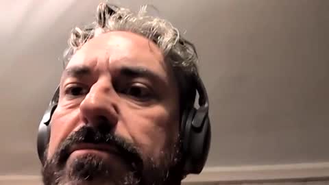 hungitalian44 online show from May 26, 6:52 am