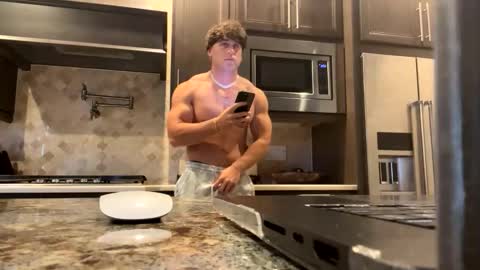 hungkingg22 online show from November 18, 3:48 pm