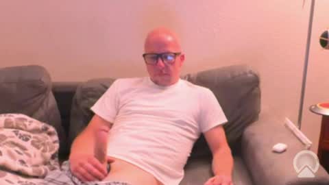 HuingsingleDad79 online show from July 2, 7:57 am
