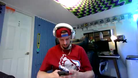 hungtxcock92 online show from March 18, 11:21 pm