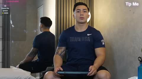 hunk_ryan online show from March 7, 10:02 am