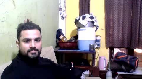 hunkster102 online show from February 9, 5:08 am