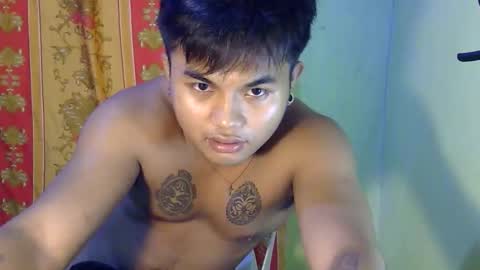 Snapshot of hunkyzeus chatting on October 24, 4:52 pm hunkyzeus online show from October 24, 4:52 pm