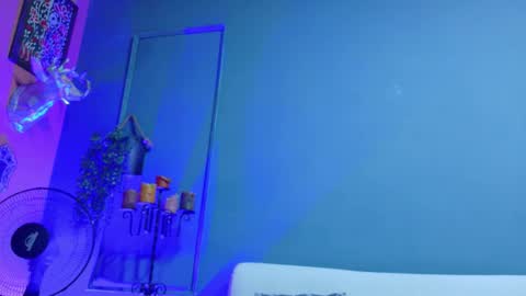 Hunter  online show from October 18, 7:07 pm