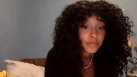 Goddess Hunyy online show from December 6, 2:18 am