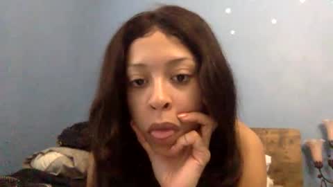 Goddess Hunyy online show from January 27, 9:00 pm