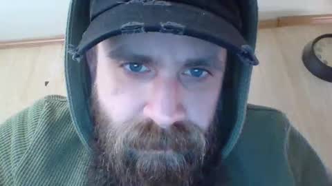 huskygengar22 online show from March 20, 7:30 pm