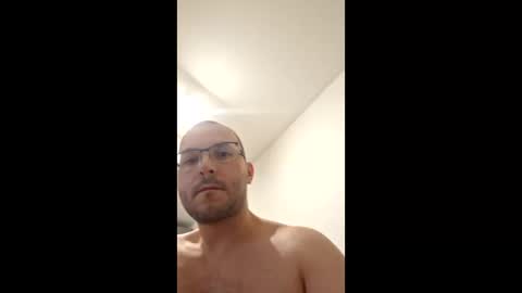 WatchMeCum online show from March 5, 7:12 pm