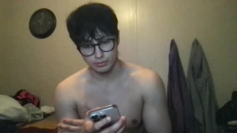 hyunluv online show from March 27, 8:26 am