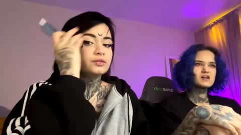 Asya  online show from January 25, 5:40 pm