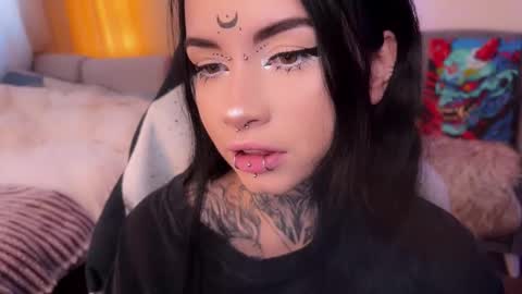 Asya  online show from November 15, 9:00 am