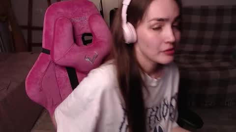 elisabeth online show from September 18, 3:05 pm