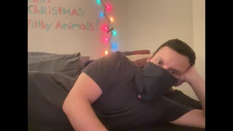 i o ro online show from December 30, 8:21 am