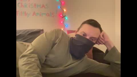 i o ro online show from December 27, 7:18 am