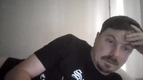 iaguy0587 online show from July 17, 3:14 pm