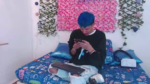 iam_lukas__ online show from September 11, 3:52 am