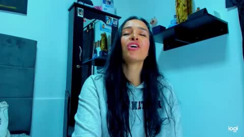 iam_your_fantasy online show from November 10, 7:05 pm