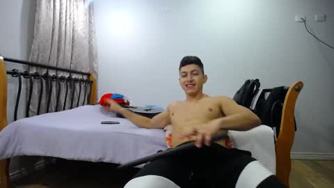 iam_yourbabyprincess_xd online show from February 23, 6:38 am