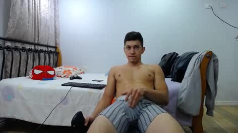 iam_yourbabyprincess_xd online show from February 6, 6:51 am