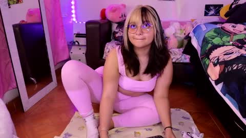 Zoe 3 online show from April 10, 1:05 pm